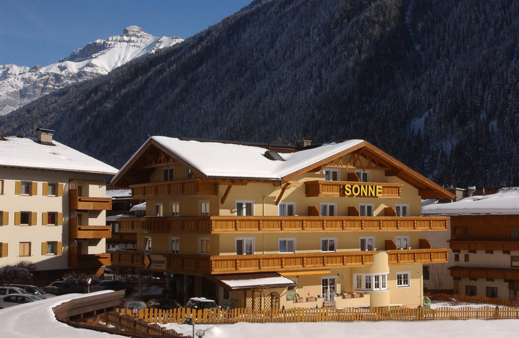 Appartements Zur Sonne Neustift im Stubaital Bagian luar foto